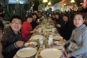 CYTech Company dine together2